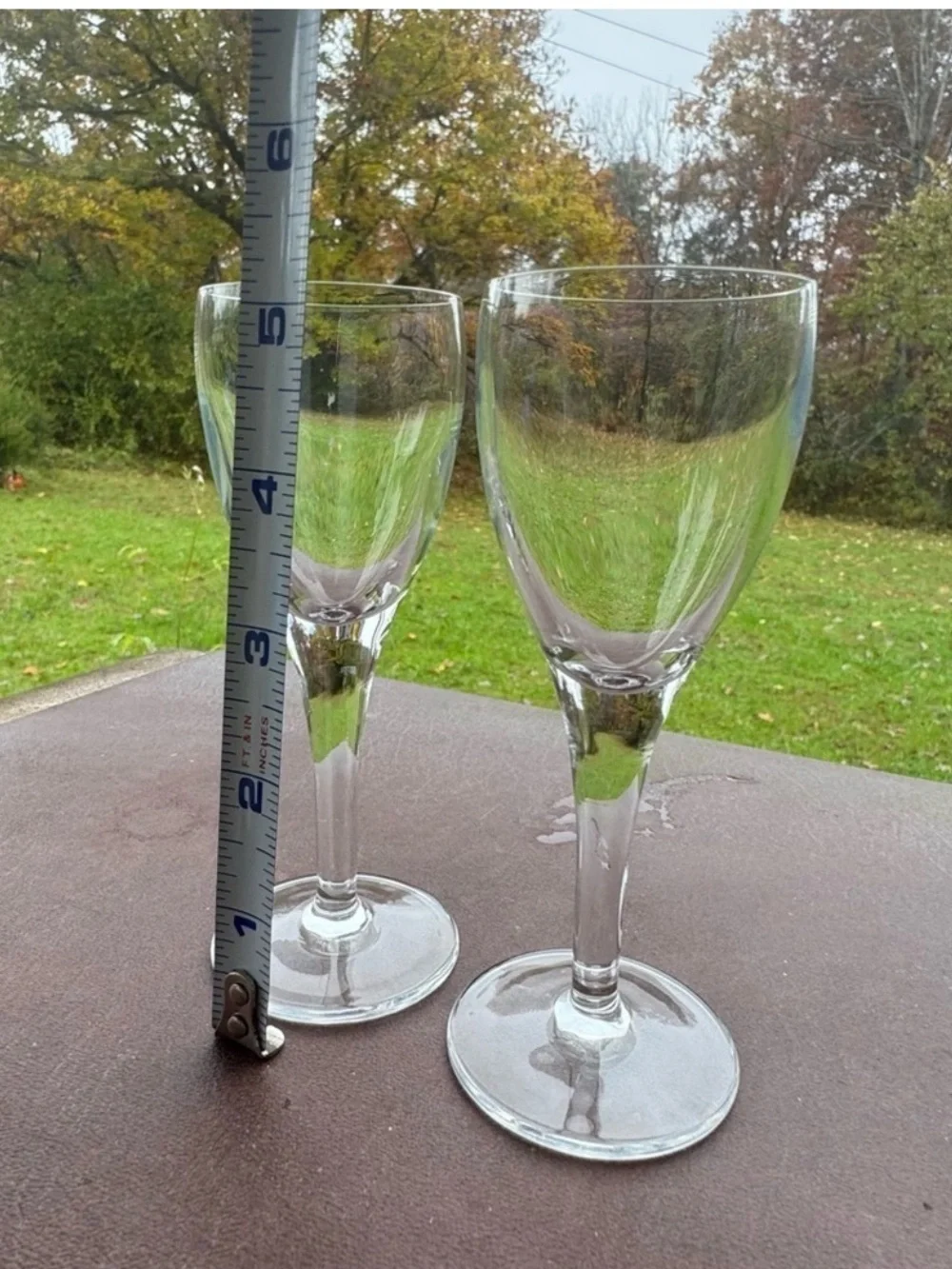SET OF TWO VINTAGE CORDIAL GLASSES